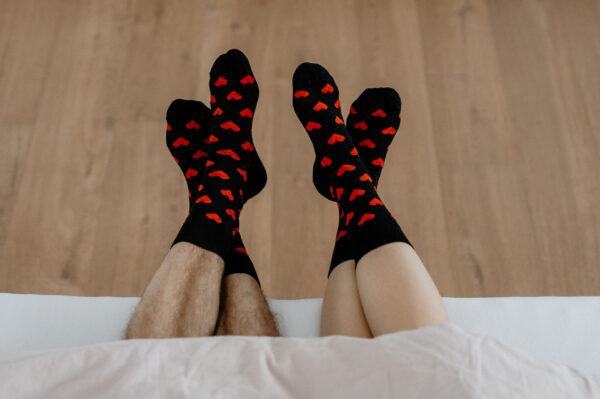 Veselé ponožky Malé srdiečka čierne